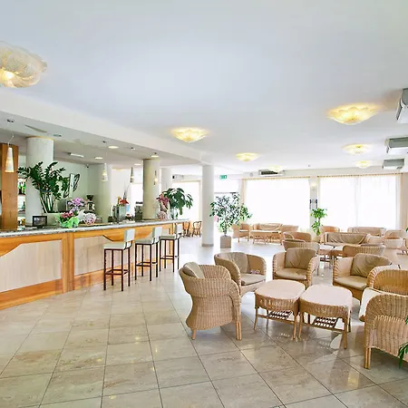 Hotel Hotel Adria Beach Club