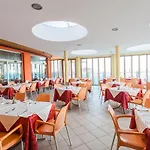 Hotel Hotel Adria Beach Club 3*