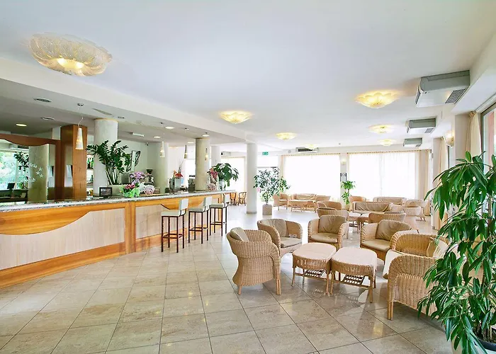فندق Adria Club تْشيزيناتيكو